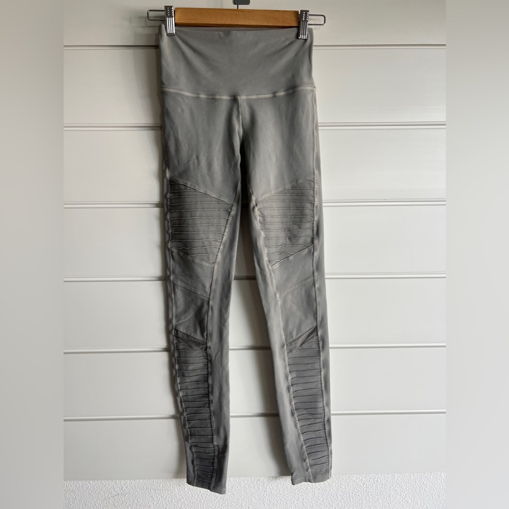 Alo Leggings XS Like-New